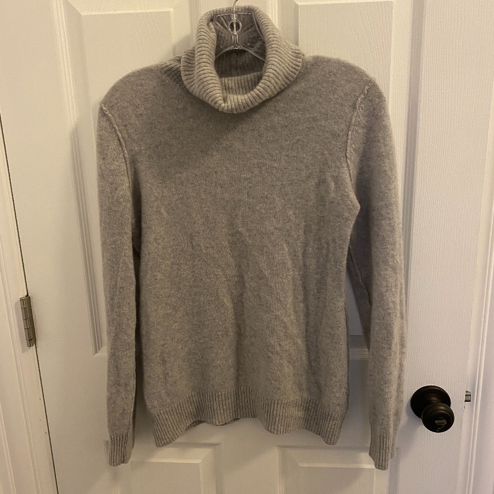 AQUA for Bloomingdale's 100% Cashmere Turtleneck